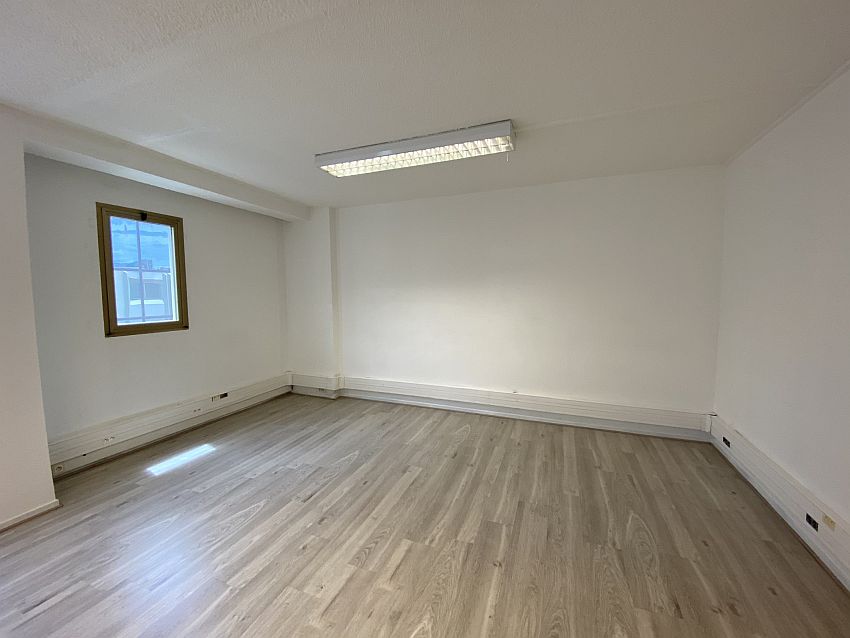 Bureau Location 06700 ST LAURENT DU VAR