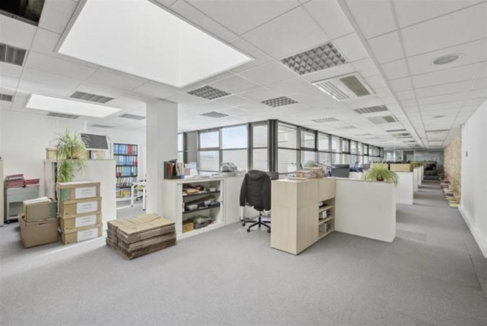 Bureau Vente 75017 PARIS