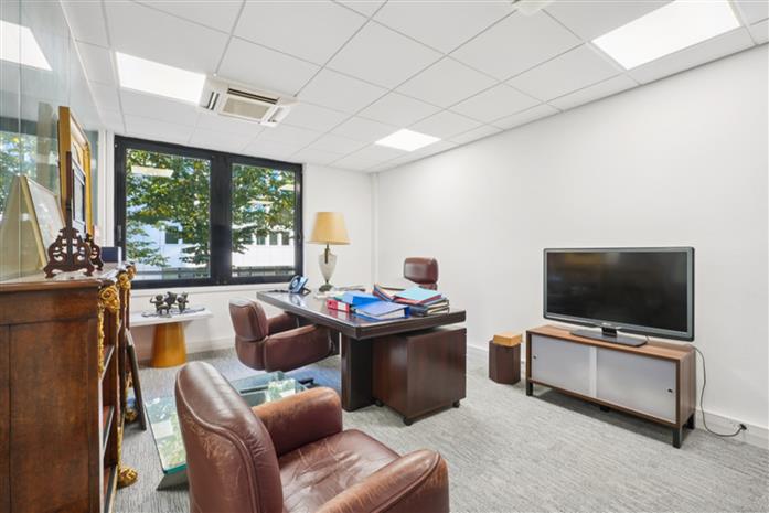 Bureau Location 92300 LEVALLOIS PERRET