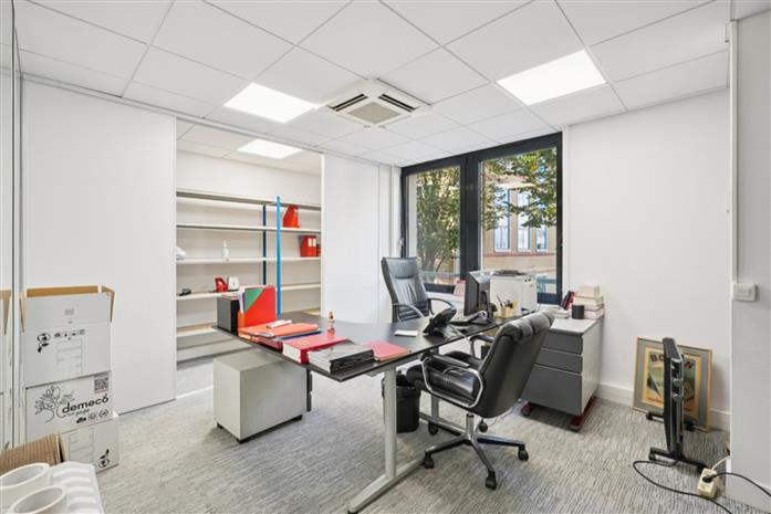 Bureau Location 92300 LEVALLOIS PERRET