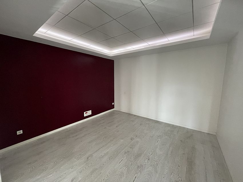 Bureau Location 83000 TOULON