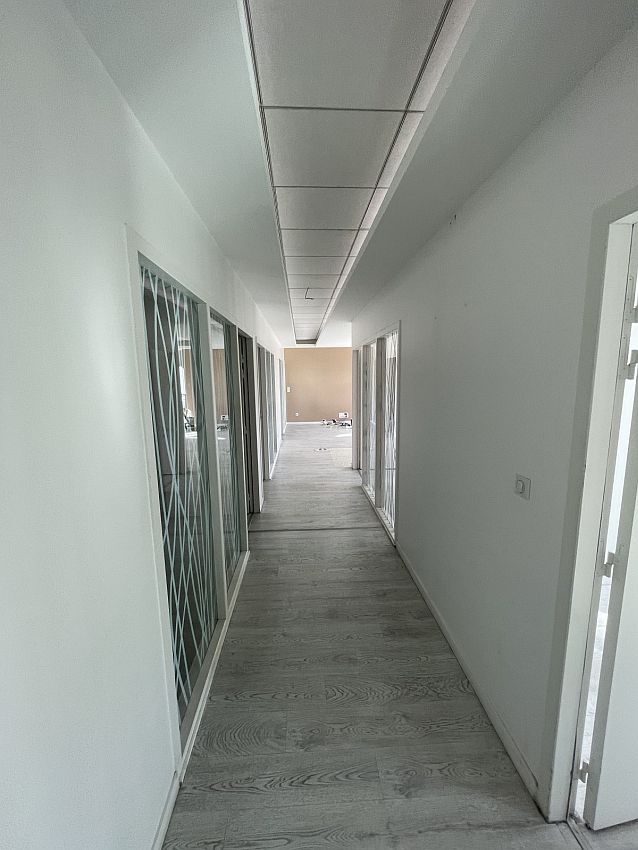 Bureau Location 83000 TOULON