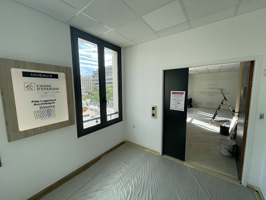 Bureau Location 83000 TOULON