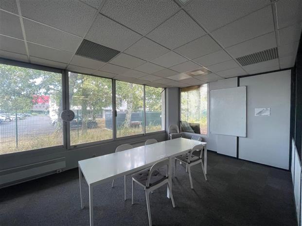 Bureau Vente 33700 MERIGNAC 13 AVENUE HENRI BECQUEREL