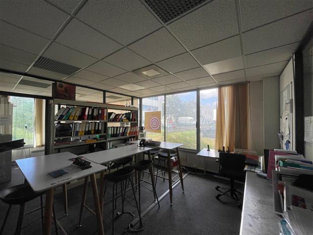 Bureau Vente 33700 MERIGNAC 13 AVENUE HENRI BECQUEREL