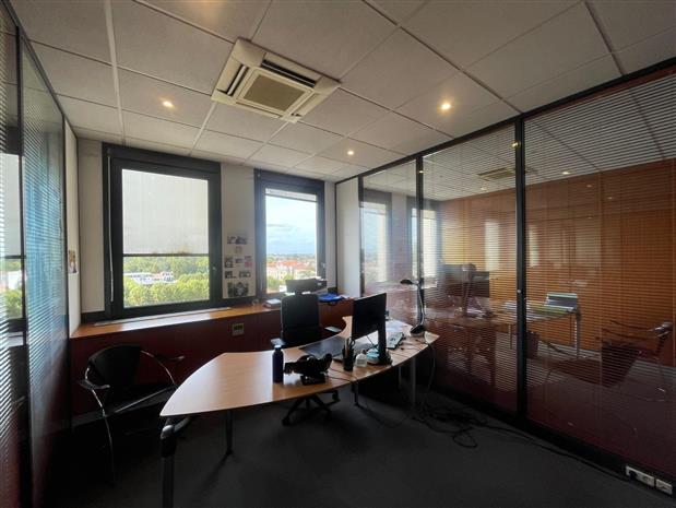 Bureau Location 33200 BORDEAUX 351 BOULEVARD DU PRESIDENT WILSON