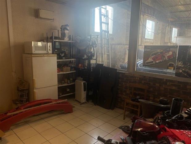 Local d'activités Vente 91790 BOISSY SOUS ST YON