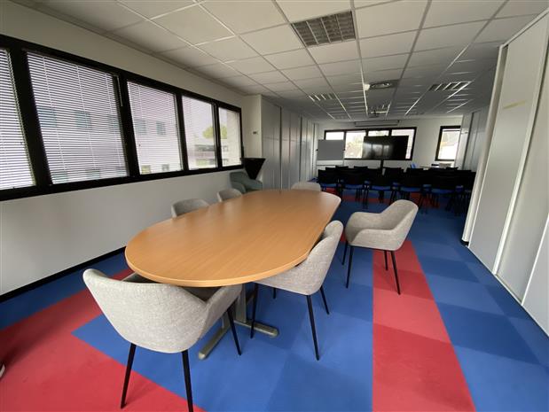 Bureau Vente 35760 ST GREGOIRE 4 PARC DE BROCELIANDE