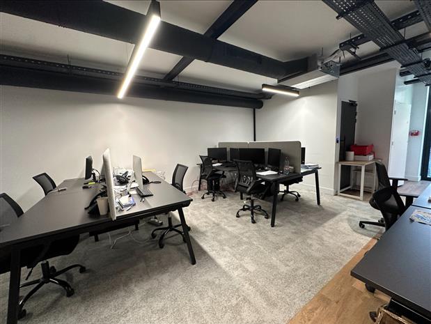 Bureau Location 94300 VINCENNES