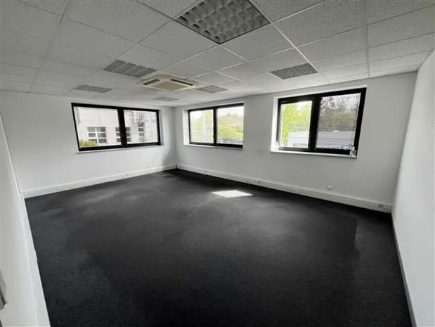 Bureau Location 35510 CESSON SEVIGNE 5 AVENUE DES PEUPLIERS