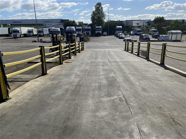 Entrepôt / Local d'activités Location 69125 COLOMBIER SAUGNIEU