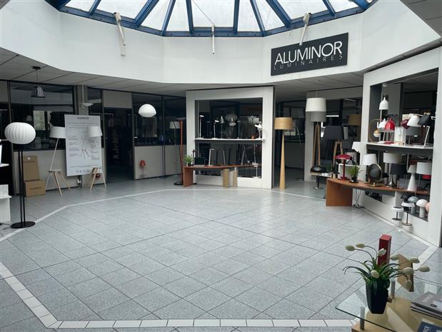 Local d'activités Vente 06390 CONTES