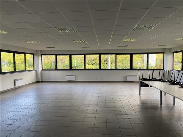 Local d'activités Location 28630 MIGNIERES