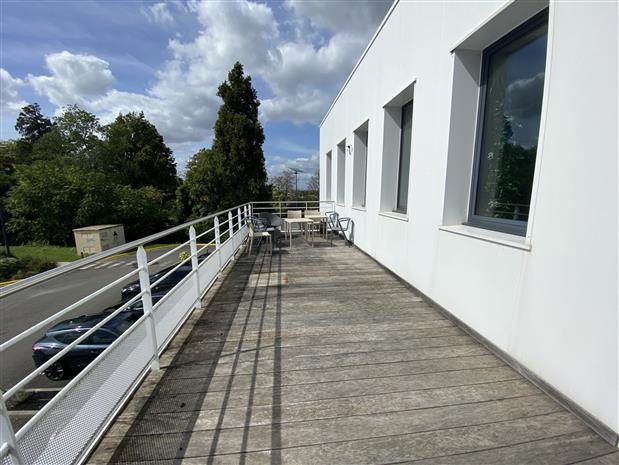 Bureau Location 33320 EYSINES 144 AVENUE DU MEDOC
