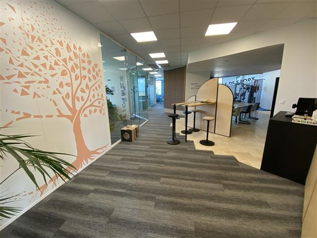 Bureau Location 33320 EYSINES 144 AVENUE DU MEDOC