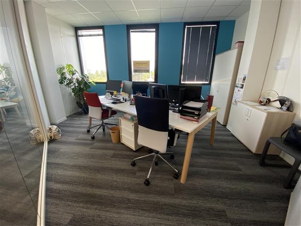 Bureau Location 33320 EYSINES 144 AVENUE DU MEDOC