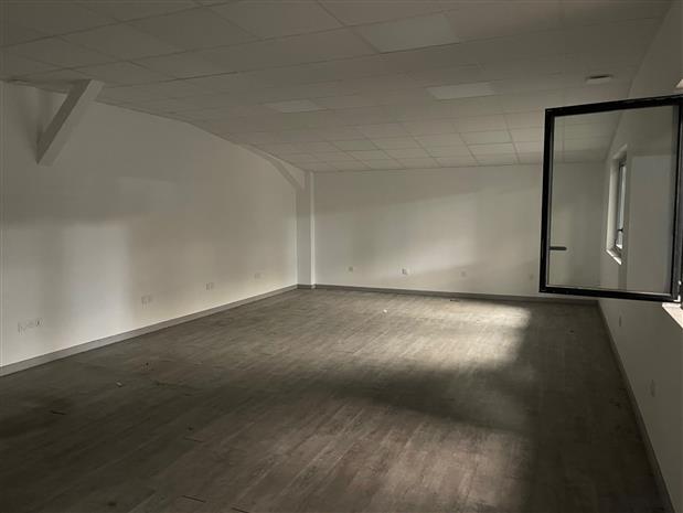 Local d'activités Location 34200 SETE 1124 AVENUE DES EAUX BLANCHES
