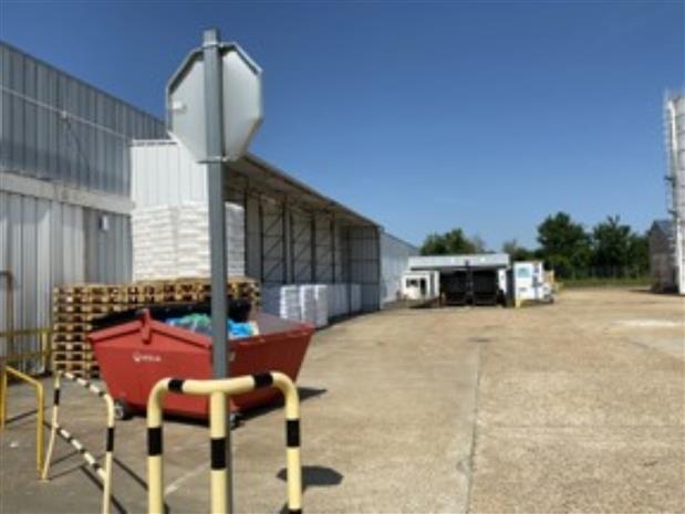 Entrepôt / Local d'activités Vente 28700 AUNEAU BLEURY ST SYMPHORIEN