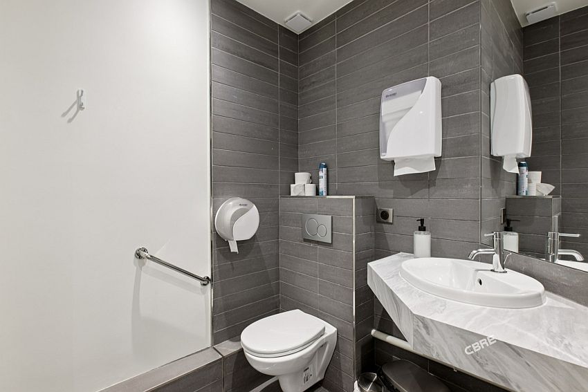 Bureau Location 75008 PARIS 38 AVENUE HOCHE