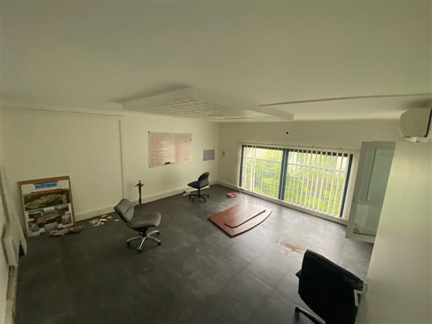 Local d'activités Vente 93120 LA COURNEUVE