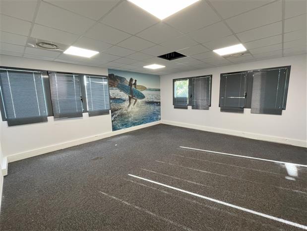 Bureau Location 44800 ST HERBLAIN 275 BOULEVARD MARCEL PAUL
