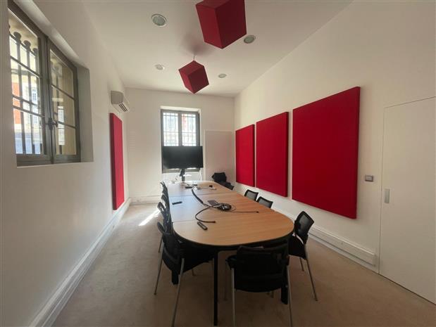 Bureau Location 33000 BORDEAUX 35 BIS COURS DU MEDOC