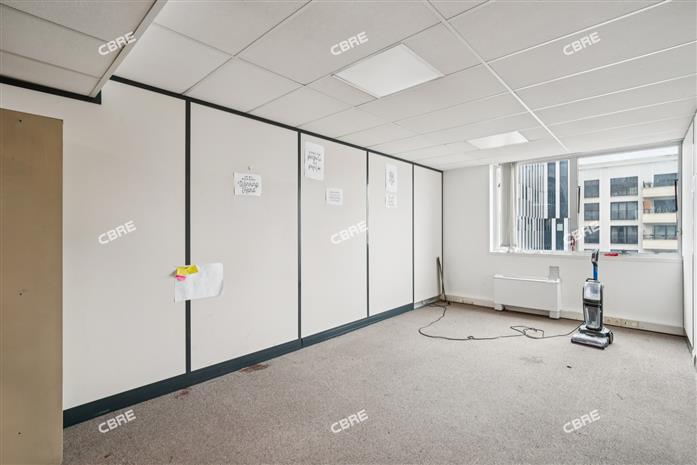 Bureau Vente 93400 ST OUEN