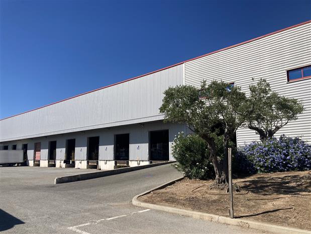 Local d'activités Location 83700 ST RAPHAEL