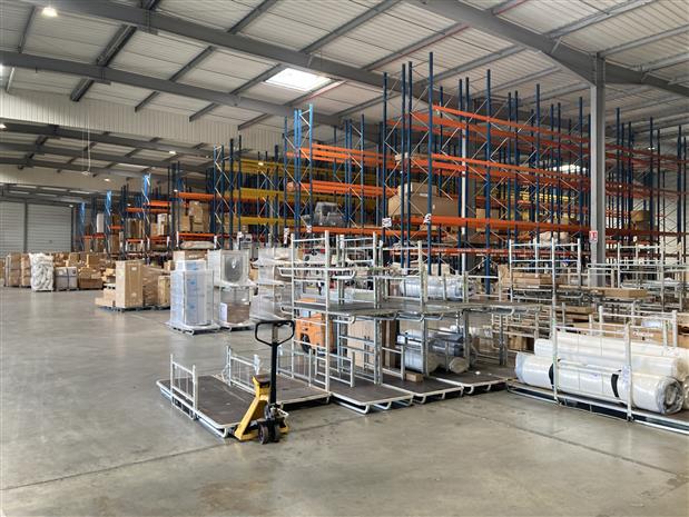 Local d'activités Location 83700 ST RAPHAEL