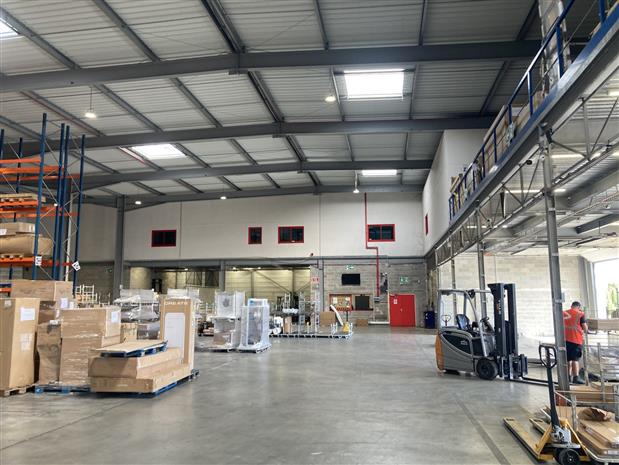 Local d'activités Location 83700 ST RAPHAEL