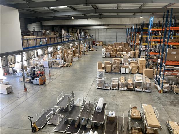 Local d'activités Location 83700 ST RAPHAEL