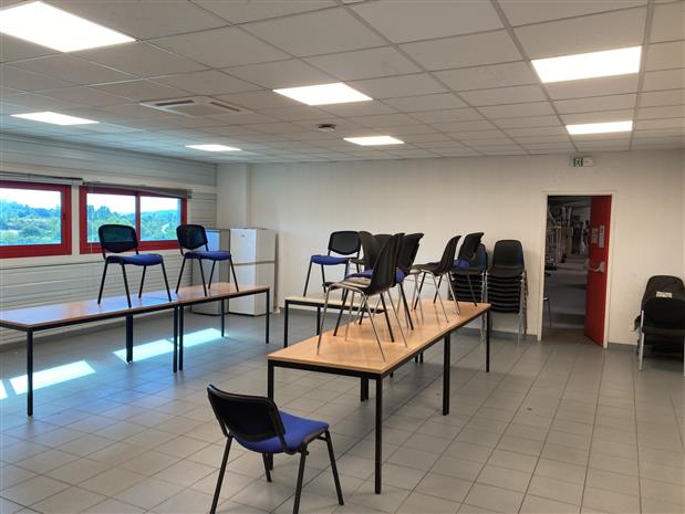 Local d'activités Location 83700 ST RAPHAEL