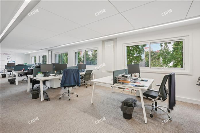 Bureau Location 92400 COURBEVOIE