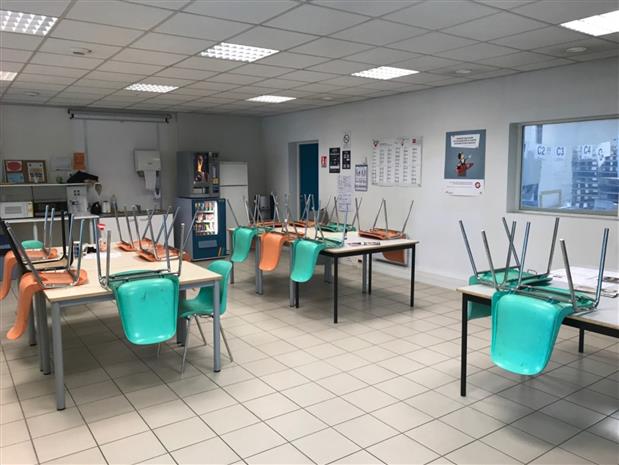 Local d'activités Location 71100 SEVREY