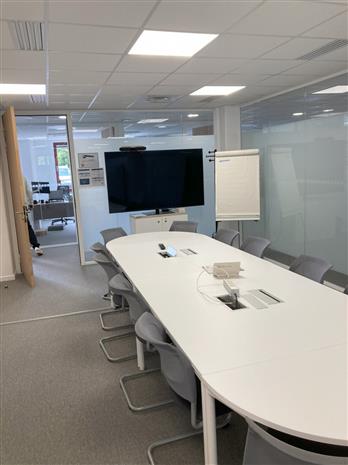 Bureau Location 59810 LESQUIN