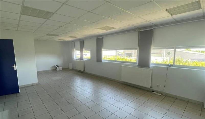Local d'activités Vente 78550 HOUDAN