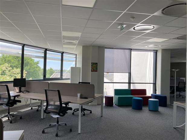 Bureau Location 33185 LE HAILLAN 1 RUE DES COMETES