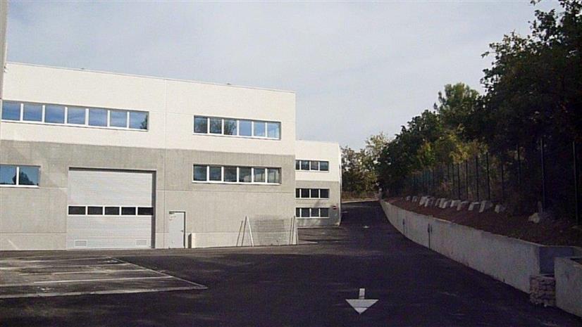 Local d'activités Location 06370 MOUANS SARTOUX
