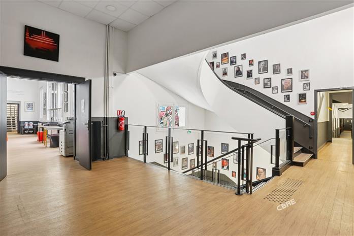 Bureau Location 75008 PARIS 61 RUE PIERRE CHARRON