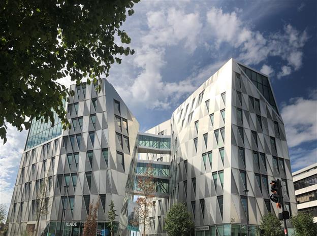 Chargement de l'image...