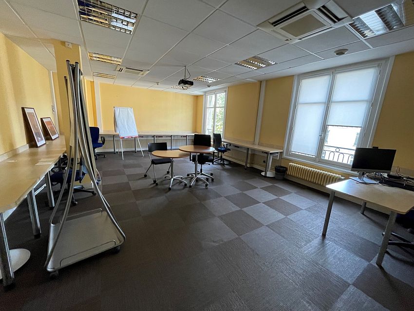 Bureau Location 44000 NANTES 27 SQUARE DE LA PEROUSE