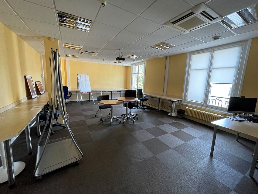 Bureau Location 44000 NANTES 27 SQUARE DE LA PEROUSE