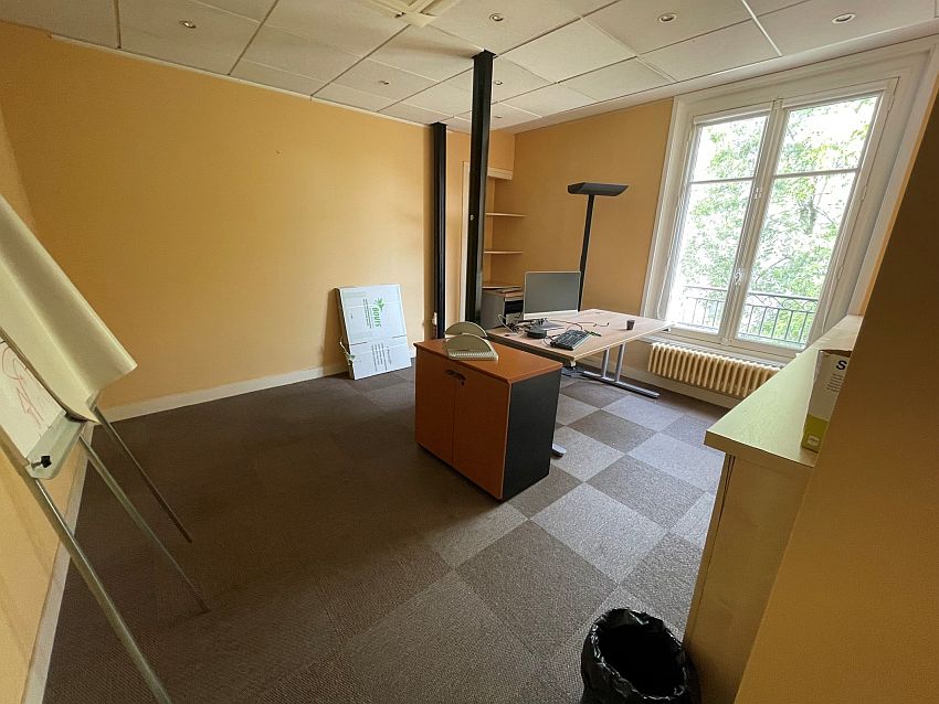 Bureau Location 44000 NANTES 27 SQUARE DE LA PEROUSE