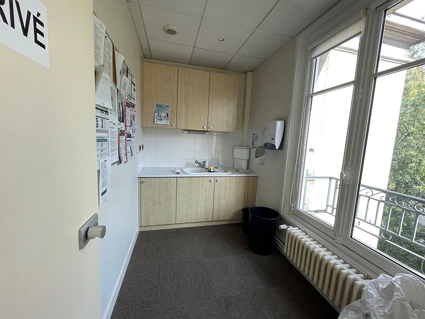 Bureau Location 44000 NANTES 27 SQUARE DE LA PEROUSE