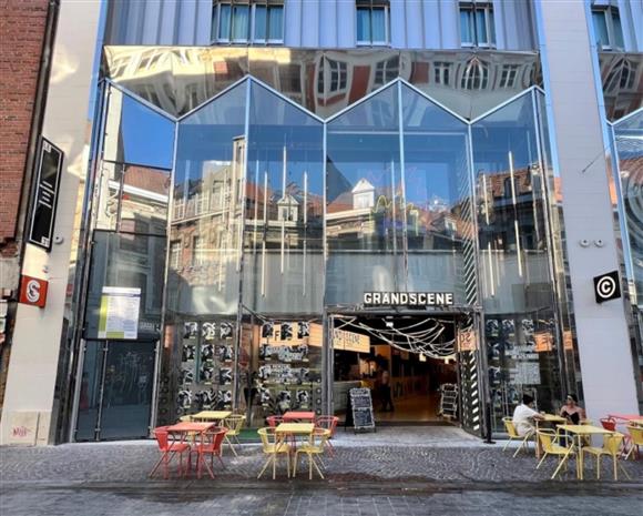 Chargement de l'image...