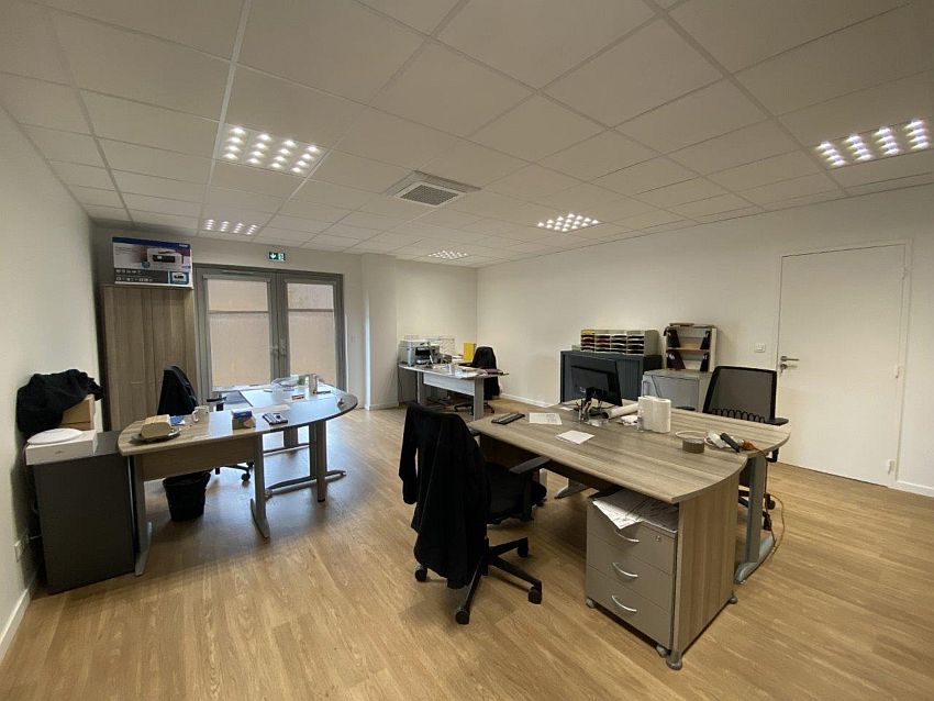 Local d'activités Location 33700 MERIGNAC