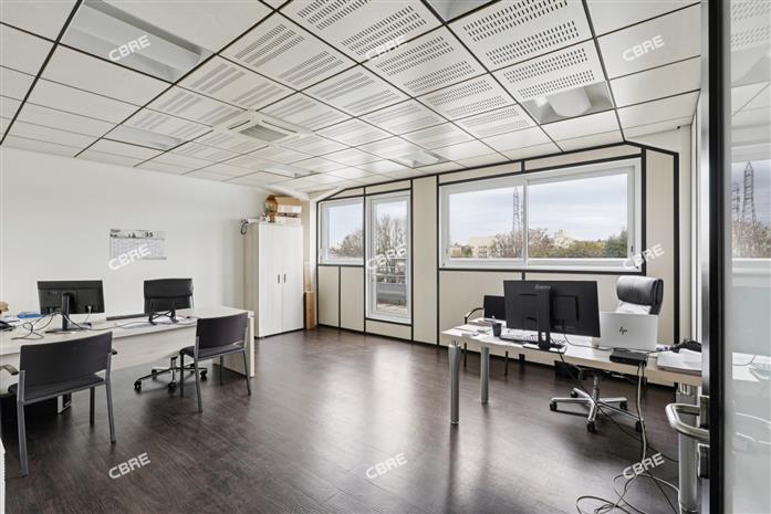 Local d'activités Location 92000 NANTERRE