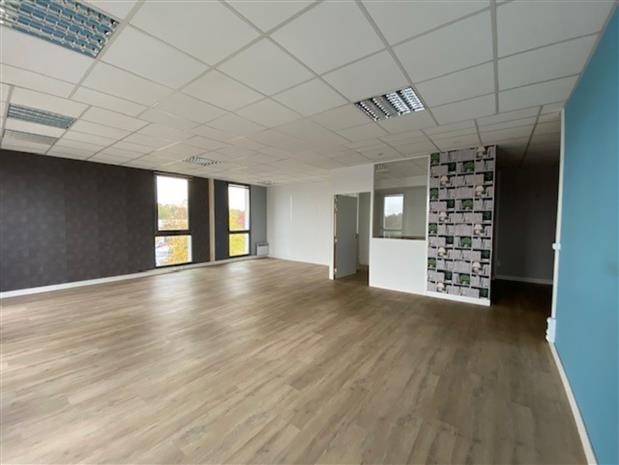 Bureau Vente/Location 35000 RENNES 11 RUE LOUIS KERAUTRET BOTMEL