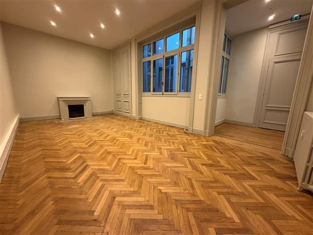 Bureau Location 33000 BORDEAUX 1 RUE D'ENGHIEN