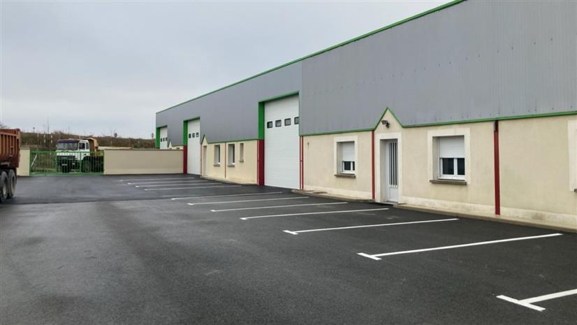 Local d'activités Location 45380 LA CHAPELLE ST MESMIN